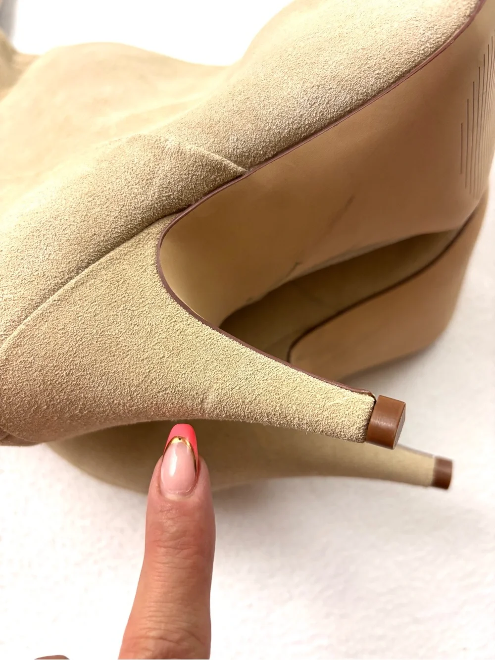Steve Madden Bellamie Size 10M Tan Suede Knee High Stiletto Tall Slouch Boot